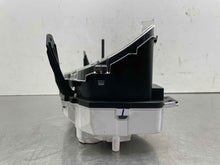 Load image into Gallery viewer, Speedometer Cluster Honda CR-V 2018 - NW565661
