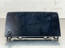 Load image into Gallery viewer, Radio Honda CR-V 2018 - NW565647

