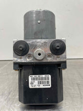 Load image into Gallery viewer, ABS Pump  BMW 330I 2002 - NW496708
