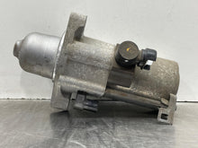 Load image into Gallery viewer, STARTER MOTOR Honda Civic CR-V 16 17 18 19 20 21 - NW565664
