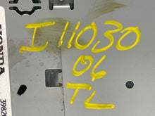 Load image into Gallery viewer, RADIO Acura TL 2006 06 2007 07 2008 08  XM SATELLITE UNIT - NW135813
