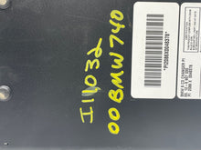 Load image into Gallery viewer, CD CHANGER BMW 740i 750i 1999 99 00 01 - NW136613

