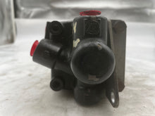 Load image into Gallery viewer, Power Steering Pump  BMW 525I 1993 - NW163119
