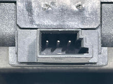 Load image into Gallery viewer, WINDOW CONTROL MODULE COMPUTER LR2 LR4 Range Rover Sport 10-15 - NW499591
