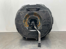Load image into Gallery viewer, Jack Volkswagen Beetle 2014 - NW502021
