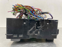 Load image into Gallery viewer, Fuse Box Ford Escape 2015 - NW376392
