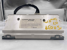 Load image into Gallery viewer, DISPLAY SCREEN Nissan Sentra 2007 07 2008 08 2009 09 - NW105316
