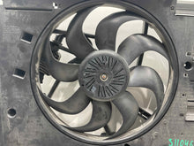 Load image into Gallery viewer, RADIATOR FAN ASSEMBLY C70 S60 S80 V70 XC60 XC70 11 12 13 14 - NW505017
