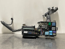 Load image into Gallery viewer, FUSE BOX Lexus ES350 2007 07 2008 08 2009 09 - NW374871

