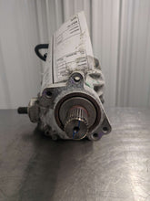 Load image into Gallery viewer, Transfer Case Buick Regal 2019 - NW566720
