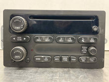 Load image into Gallery viewer, RADIO Blazer S10 Jimmy Avalanche Escalade 2500 3500 2003 03 04 05 AM FM CD - NW231078
