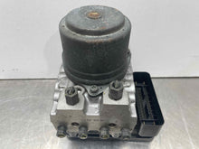 Load image into Gallery viewer, ABS PUMP Acura RL 2000 00 2001 01 2002 02 2003 03 04 - NW506608
