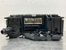 Load image into Gallery viewer, AC HEATER TEMP CONTROL Jetta Golf Rabbit 05 06 07 08 09 - NW508864
