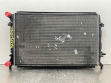 Load image into Gallery viewer, RADIATOR Jetta Rabbit 2005 05 2006 06 2007 07 08 09 10 - NW509043
