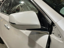 Load image into Gallery viewer, Side View Door Mirror Cadillac XTS 2017 - NW567549
