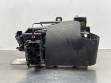 Load image into Gallery viewer, Suspension Air Compressor Pump Cadillac XTS 2017 - NW567408
