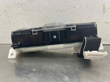 Load image into Gallery viewer, INFO-GPS SCREEN Infiniti G25 G37 Q60 10 11 12 13 14 15 - NW567465
