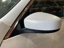 Load image into Gallery viewer, Side View Door Mirror  INFINITI Q40 2015 - NW567551
