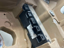 Load image into Gallery viewer, Steering Wheel  MERCEDES E-CLASS 2008 - NW245750
