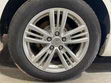 Load image into Gallery viewer, WHEEL G25 G37 2011 11 2012 12 2013 13 17x7.5 5 Spoke - NW567400
