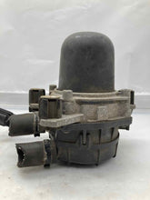 Load image into Gallery viewer, Air Injection Pump Smog  LINCOLN LS 2001 - NW7974
