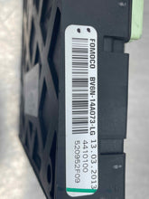 Load image into Gallery viewer, Computer Ford Escape 2013 - NW568007
