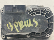 Load image into Gallery viewer, THROTTLE BODY Toyota Prius Prius V 12 13 14 15 16 17 18 - NW515069

