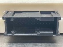 Load image into Gallery viewer, BODY CONTROL MODULE BMW 525i 750i M5 1998 98 - 03 - NW514780
