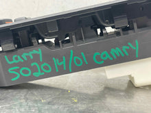 Load image into Gallery viewer, FRONT DOOR WINDOW SWITCH Toyota Camry 2000 00 2001 01 Left - NW382727
