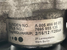 Load image into Gallery viewer, POWER STEERING PUMP C250 C300 C350 C63 E350 E550 E63 10-13 - NW363104
