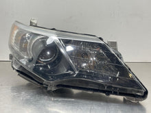 Load image into Gallery viewer, HEADLIGHT LAMP ASSEMBLY Camry 2012 12 2013 13 2014 14 Right - NW520628
