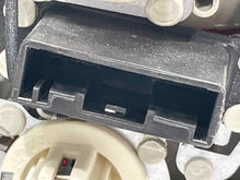 Load image into Gallery viewer, OUTER TAIL LIGHT LAMP BMW X5 X5M 07 08 09 10 Right - NW523048
