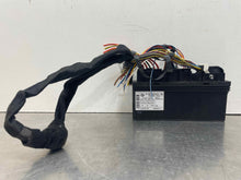 Load image into Gallery viewer, Body Control Computer BMW 530i 525i 550i 2004 04 2005 05 2006 06 2007 07 - NW527352
