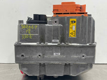 Load image into Gallery viewer, Inverter  BMW 330E 2018 - NW527367
