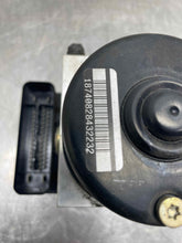 Load image into Gallery viewer, ABS PUMP Mini Cooper 2002 02 2003 03 04 05 06 07 08 - NW568230
