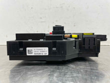 Load image into Gallery viewer, FUSE BOX 528i 535i 535i Gt 550i 550i Gt 640I 650i 740i 740il 750i 2012 - NW528197
