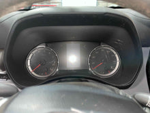 Load image into Gallery viewer, Speedometer Cluster  HIGHLANDER 2022 - NW568836
