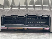 Load image into Gallery viewer, Radio  INFINITI QX50 2019 - NW568727
