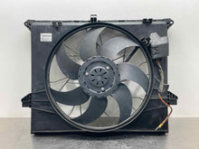 Load image into Gallery viewer, RADIATOR FAN ASSEMBLY ML320 ML350 ML450 R320 2006 06 07 08 09 10 - 13 - NW531873

