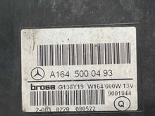 Load image into Gallery viewer, RADIATOR FAN ASSEMBLY ML320 ML350 ML450 R320 2006 06 07 08 09 10 - 13 - NW531873
