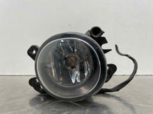 Load image into Gallery viewer, FOG LAMP LIGHT B200 C230 C250 C300 C350 C63 06-13 Bumper Mounted Right - NW531931
