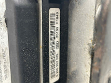 Load image into Gallery viewer, ABS PUMP Escalade Silverado Yukon Sierra Denali 2009 09 10 11 12 - 14 - NW532249
