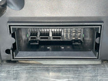 Load image into Gallery viewer, SPEEDOMETER CLUSTER Volkswagen EOS 2009 09 - NW569305

