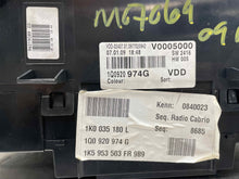 Load image into Gallery viewer, SPEEDOMETER CLUSTER Volkswagen EOS 2009 09 - NW569305
