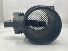 Load image into Gallery viewer, Mass Air Flow Sensor Meter MAF Audi TT 2001 01 2002 02 - NW4761
