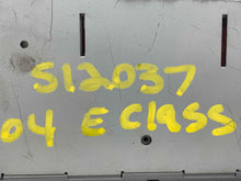 Load image into Gallery viewer, RADIO E320 E500 E55 CD Changer 2003 03 2004 04 2005 05 - NW534708

