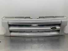 Load image into Gallery viewer, GRILLE Land Rover LR3 2005 05 2006 06 2007 07 2008 08 2009 09 Upper - NW534575
