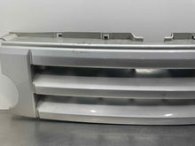 Load image into Gallery viewer, GRILLE Land Rover LR3 2005 05 2006 06 2007 07 2008 08 2009 09 Upper - NW534575
