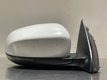 Load image into Gallery viewer, SIDE VIEW DOOR MIRROR Jeep Cherokee 14 15 16 17 18 19 20 Right - NW536261
