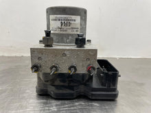 Load image into Gallery viewer, ABS ANTI-LOCK BRAKE PUMP Hyundai Accent 2015 15 2016 16 - NW569653
